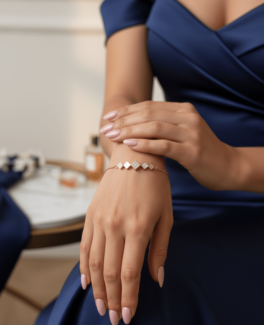 Elegant Rose Gold Bracelet - GREYS∞UL